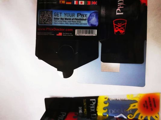 Desain bagus mencetak kotak kemasan plastik dengan desain bawah yang baik dan gantungan