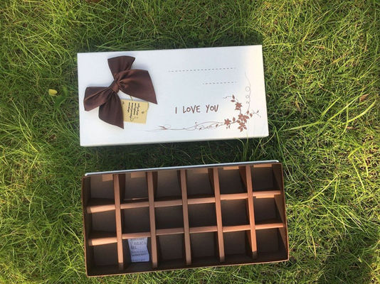Customized kosong kotak hadiah kertas kaku kotak hadiah cokelat kemasan untuk festival