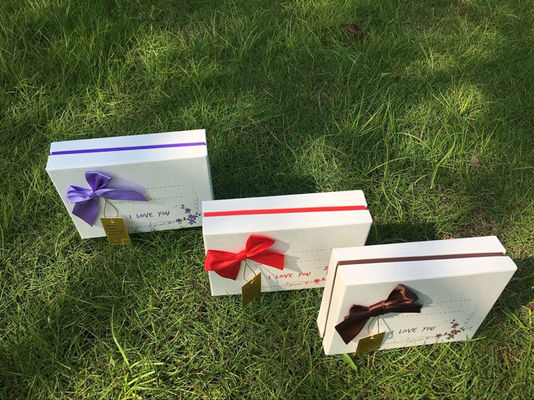 Customized kosong kotak hadiah kertas kaku kotak hadiah cokelat kemasan untuk festival
