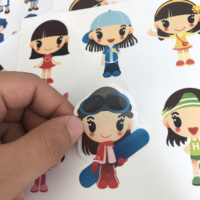 Anak-anak Kartun Sticker Label Die Cut Dengan Laser Perak Stamping