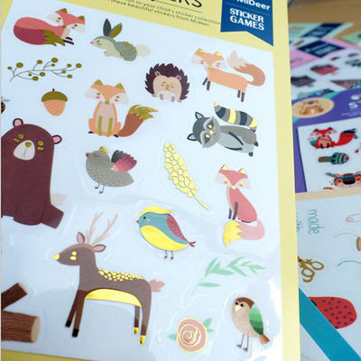 Anak-anak Kartun Sticker Label Die Cut Dengan Laser Perak Stamping