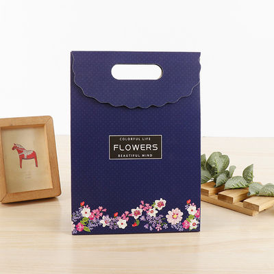 Spot UV / Hot Stamping Retail Paper Shopping Bags Candy Sweet Gift Bag Untuk Anak-anak