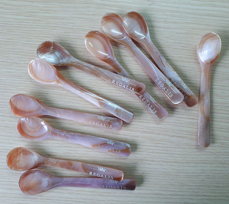 Warna Khusus Brown Natural Mother Of Pearl Kaviar Spoon 4,7 Inch Dan 5,1 'Terdapat