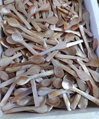 Warna Khusus Brown Natural Mother Of Pearl Kaviar Spoon 4,7 Inch Dan 5,1 'Terdapat