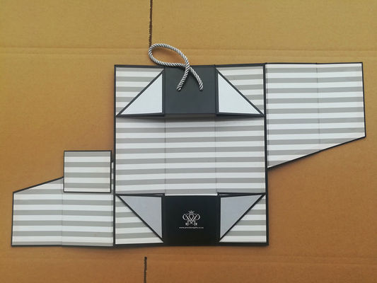 Kotak Kardus Lipat Mewah Dengan Penutupan Magnetik Kemasan Botol Anggur Handmade